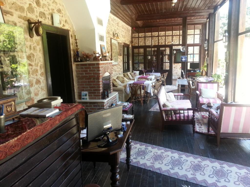 Villa Perla Hotel Antalya Exterior photo